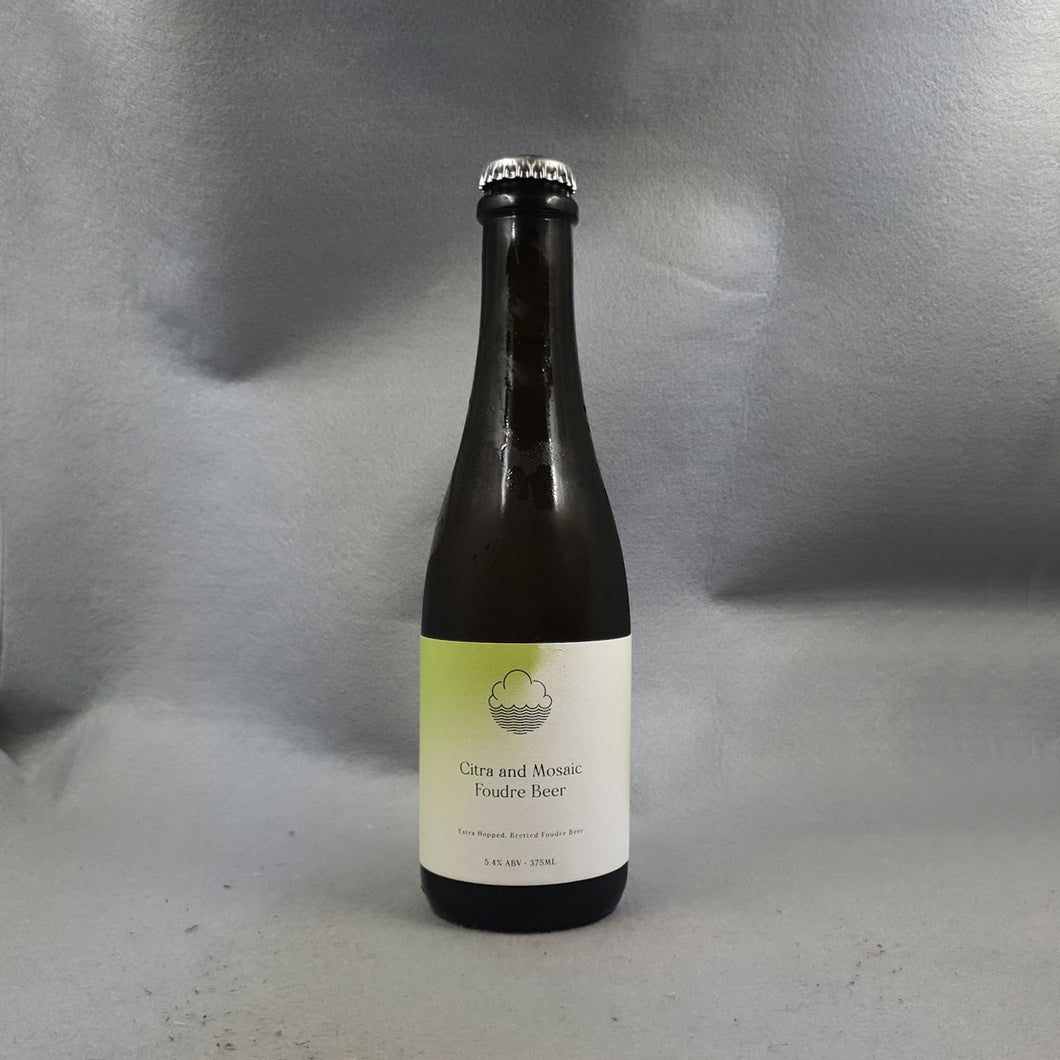 Cloudwater Citra and Mosaic Foudre Beer